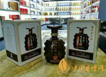 貴州茅臺(tái)鎮(zhèn)陶壇御藏53&deg;500ml