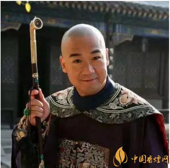 紀(jì)曉嵐愛(ài)抽煙是真的嗎，紀(jì)曉嵐抽的什么煙